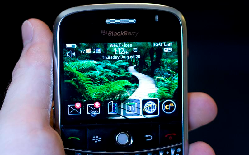 Illustration for article titled BlackBerry Bold Review